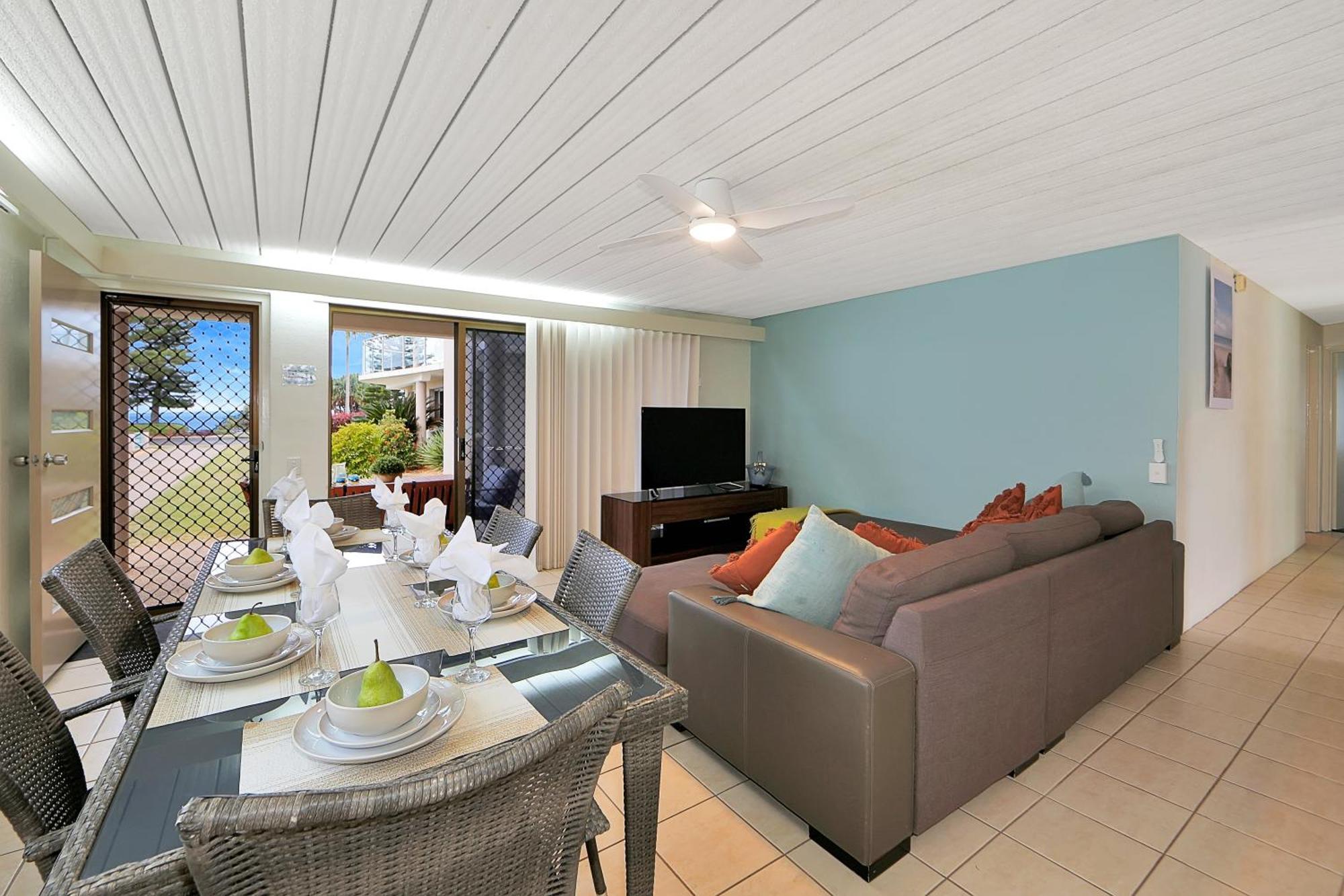 Nautilus Beachside Apartments Bargara Kamer foto
