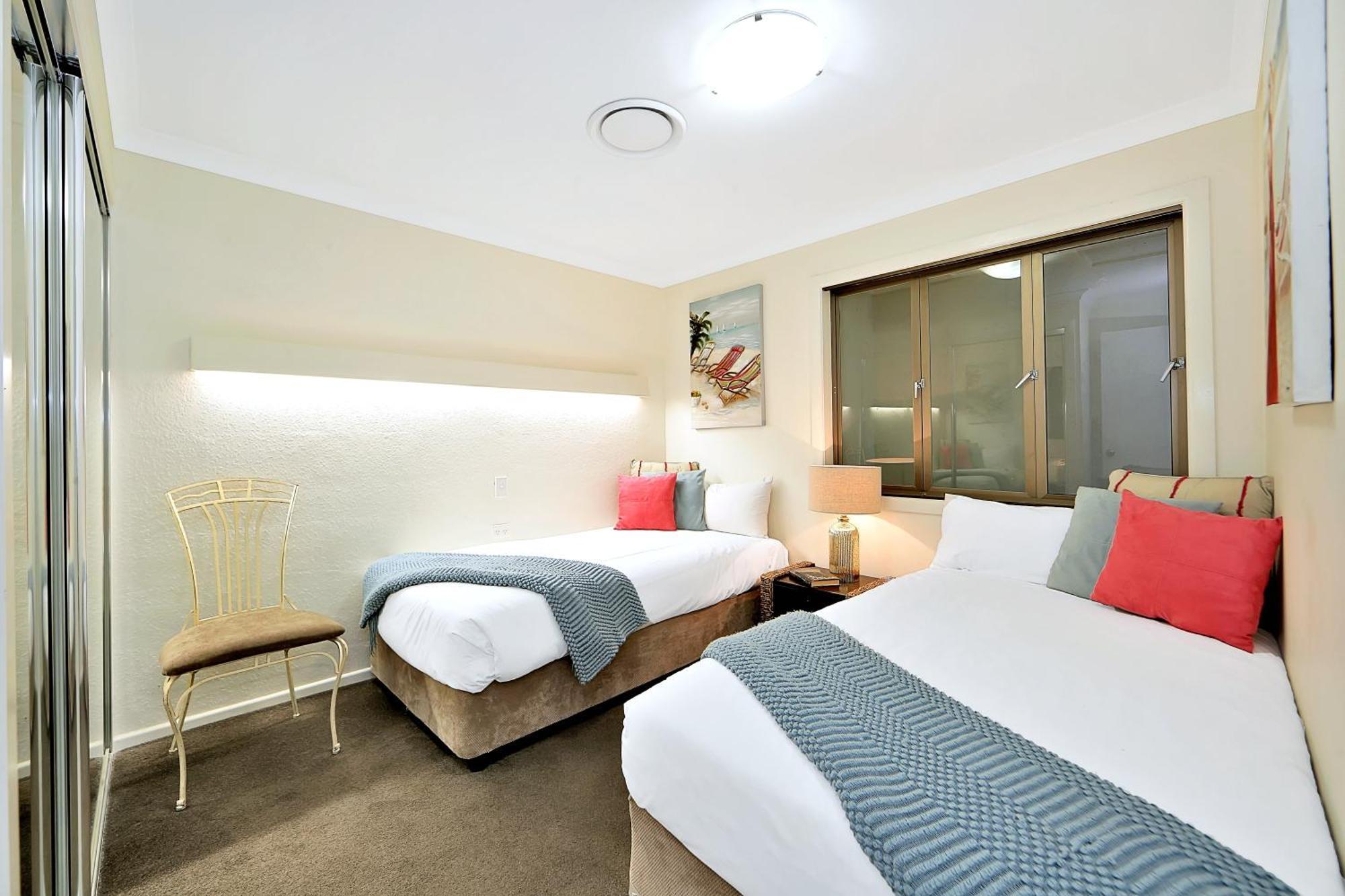 Nautilus Beachside Apartments Bargara Kamer foto